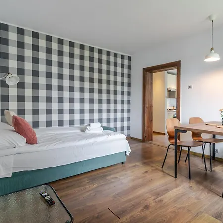 דירה Mastalerza Spacious By Bookinghost *