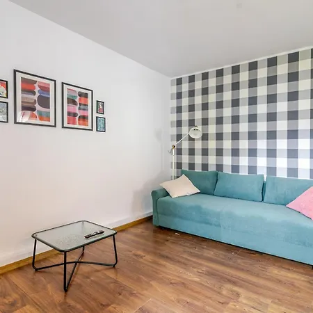 דירה Mastalerza Spacious By Bookinghost